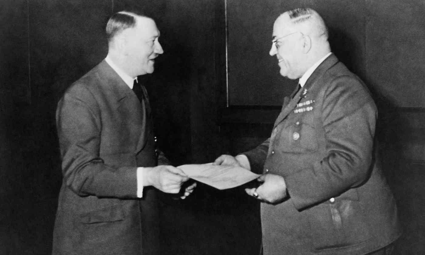 ¡De incógnito! El doctor de Hitler era judío