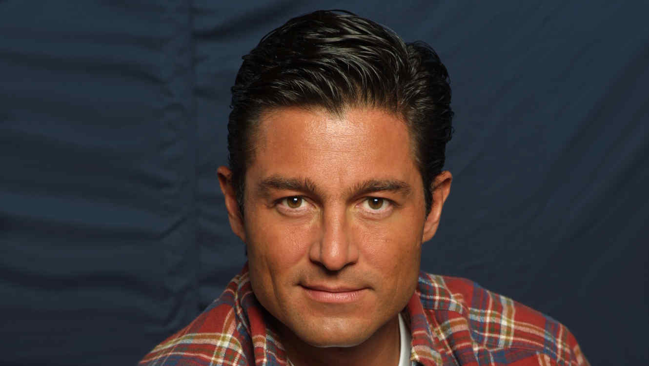 Fernando Colunga