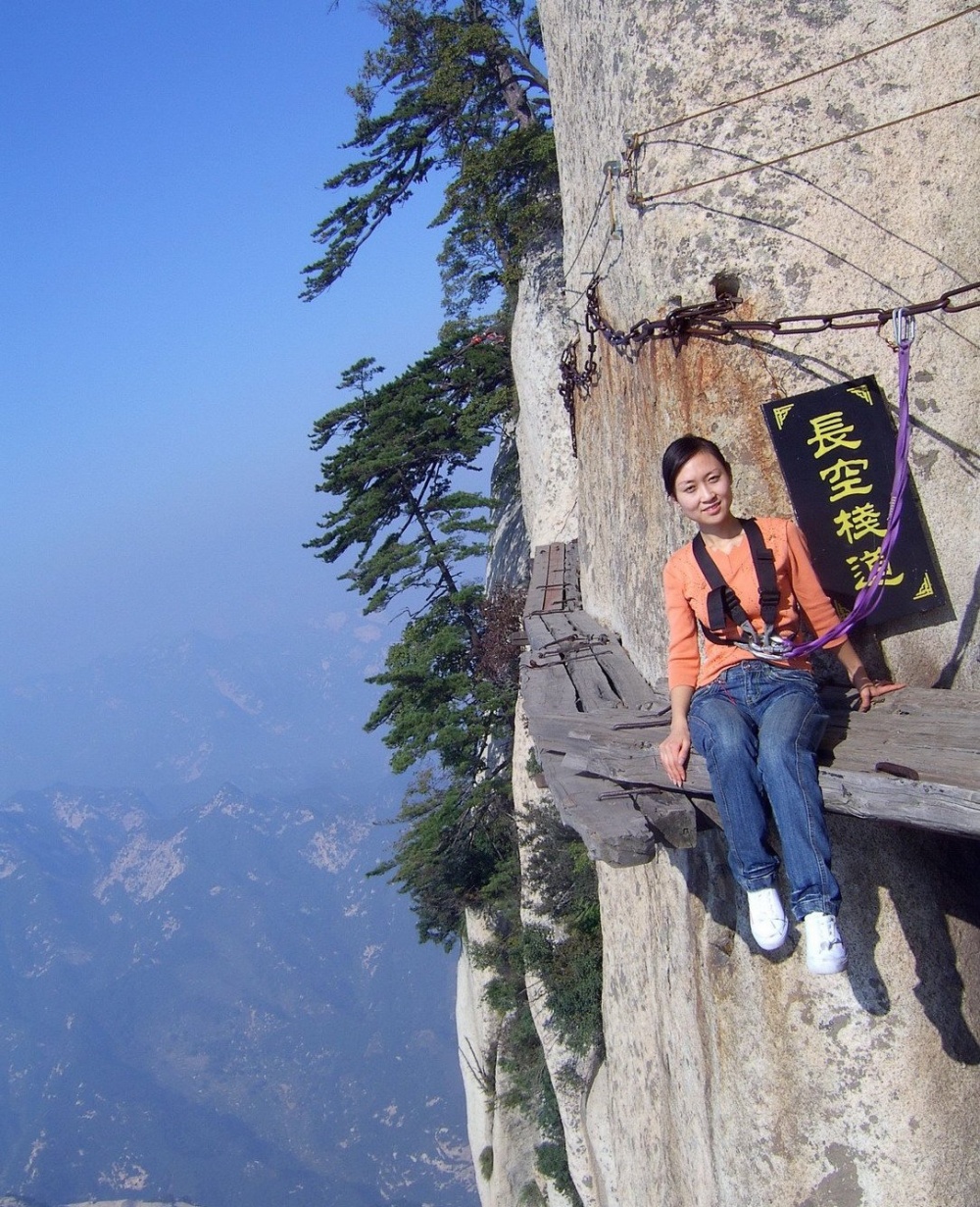 El camino de la muerte. Altura 2130m. China