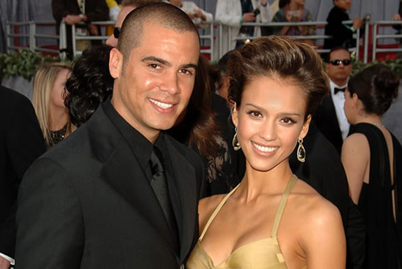 Jessica Alba se casó con su fanático, Cash Warren