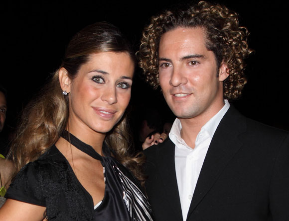 David Bisbal y la presidenta de su club de fans