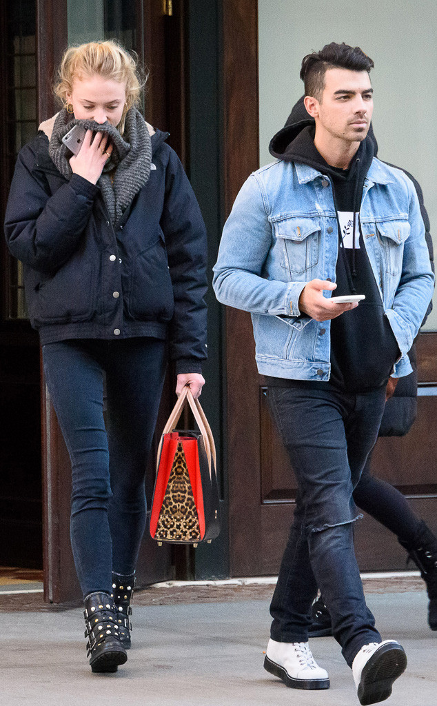 Sansa Stark/Sophie Turner y Joe Jonas