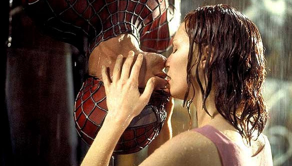 El famoso beso de Spiderman