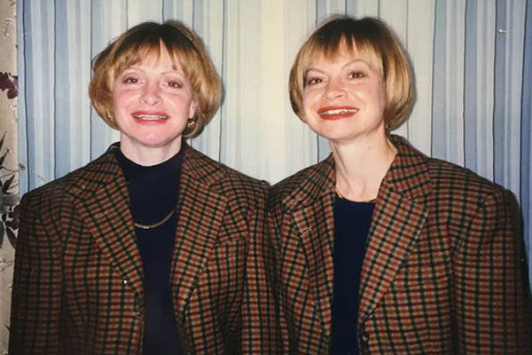 Debbie Mehlman y Sharon Poset