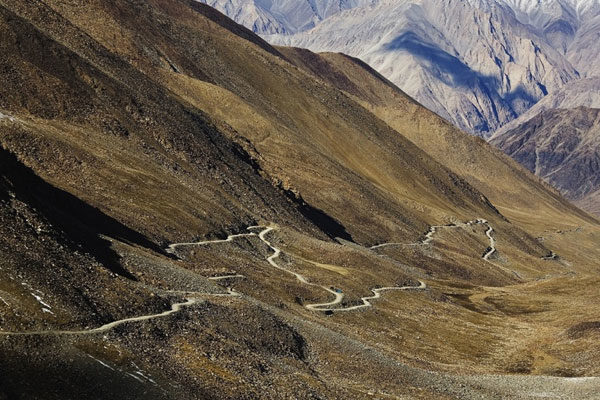 Khardung La, India