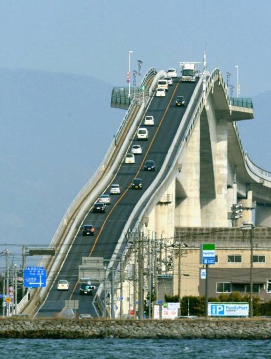 Puente Eshima Ohashi, Japón