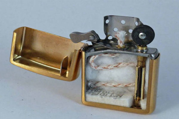 Encendedor Zippo por dentro