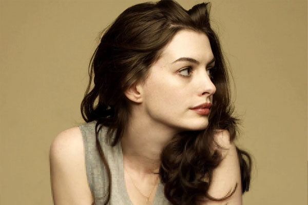 Anne Hathaway