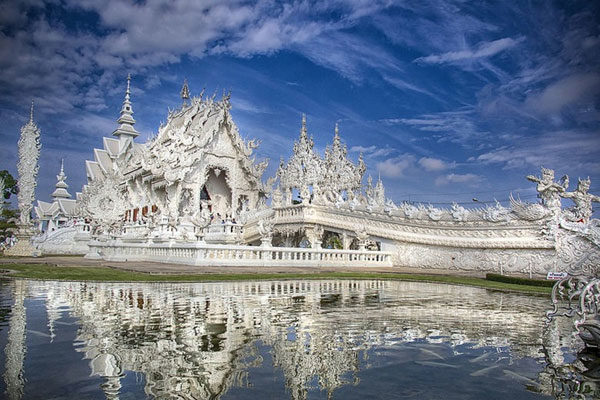 Wat Rong Khun, Thailand