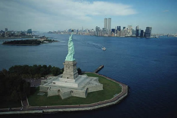 Alrededores de La estatua de la libertad