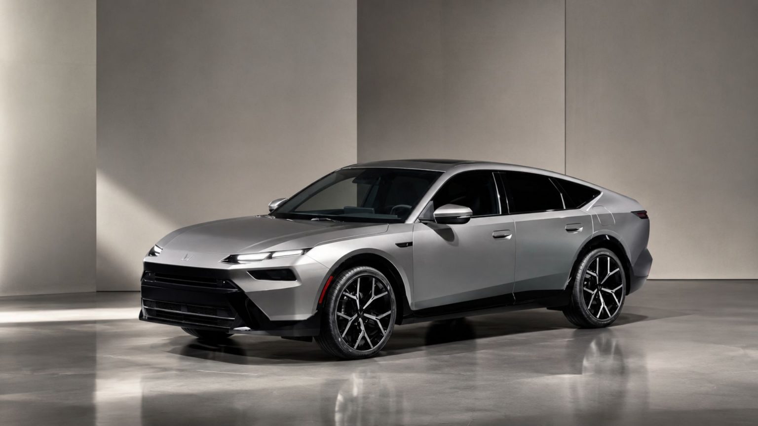 Honda Accord prepara una renovación con diseño más futurista
